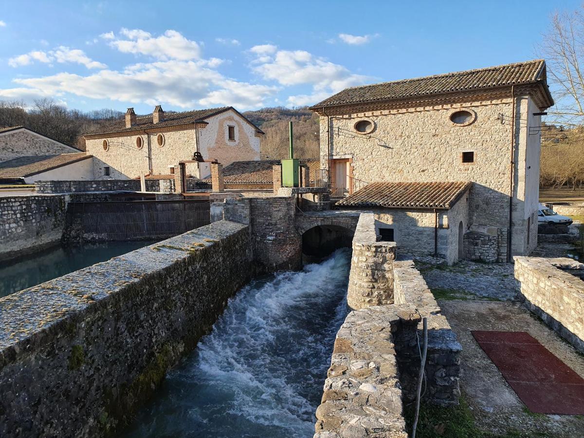 Albergo Diffuso La Piana Dei Mulini Colle d'Anchise Bagian luar foto