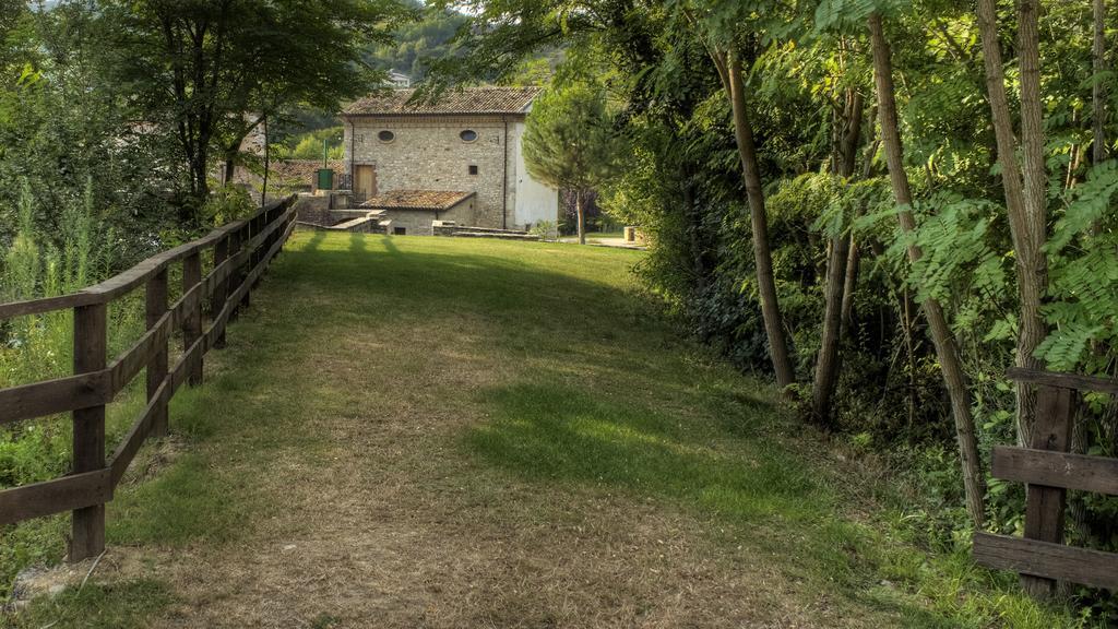 Albergo Diffuso La Piana Dei Mulini Colle d'Anchise Bagian luar foto