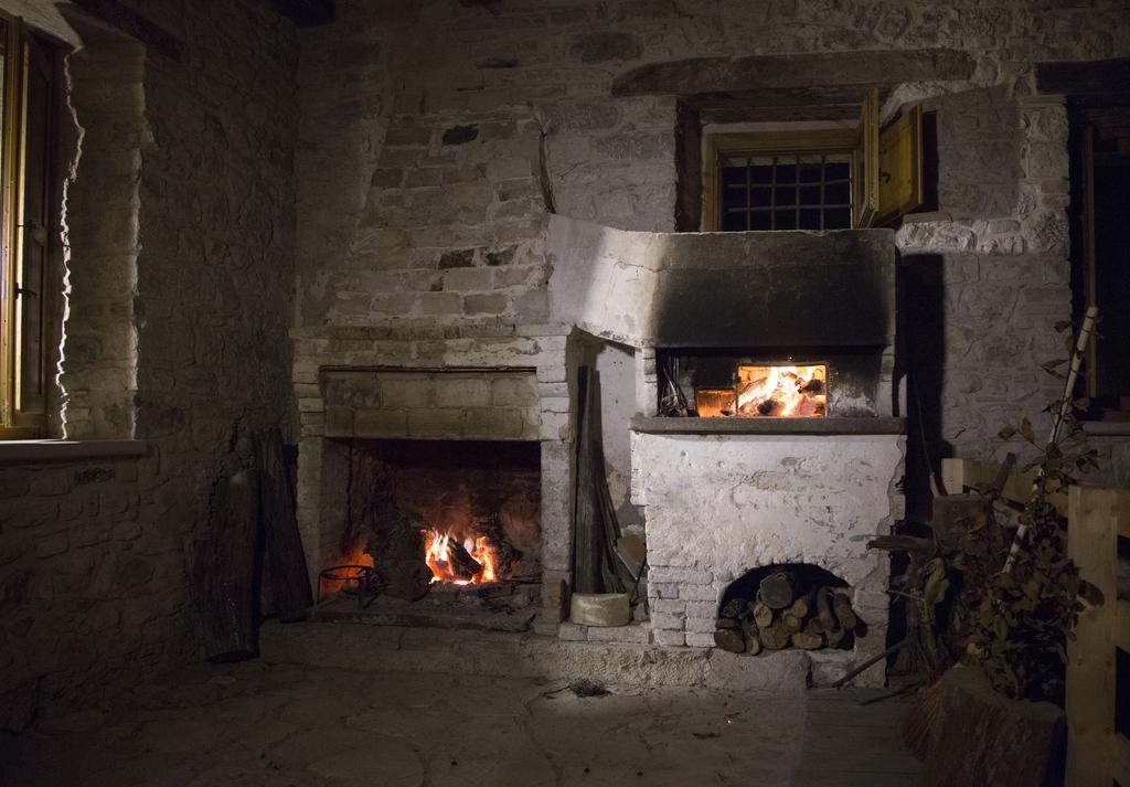 Albergo Diffuso La Piana Dei Mulini Colle d'Anchise Bagian luar foto
