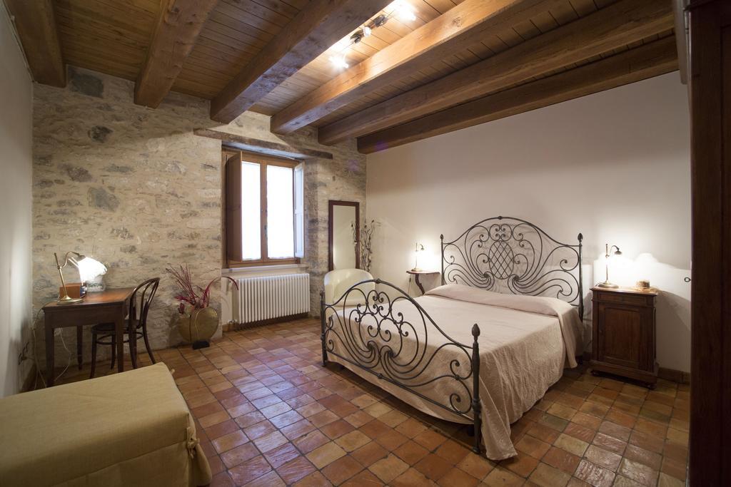 Albergo Diffuso La Piana Dei Mulini Colle d'Anchise Ruang foto