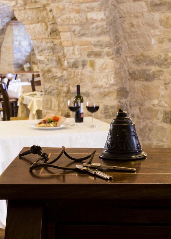Albergo Diffuso La Piana Dei Mulini Colle d'Anchise Bagian luar foto
