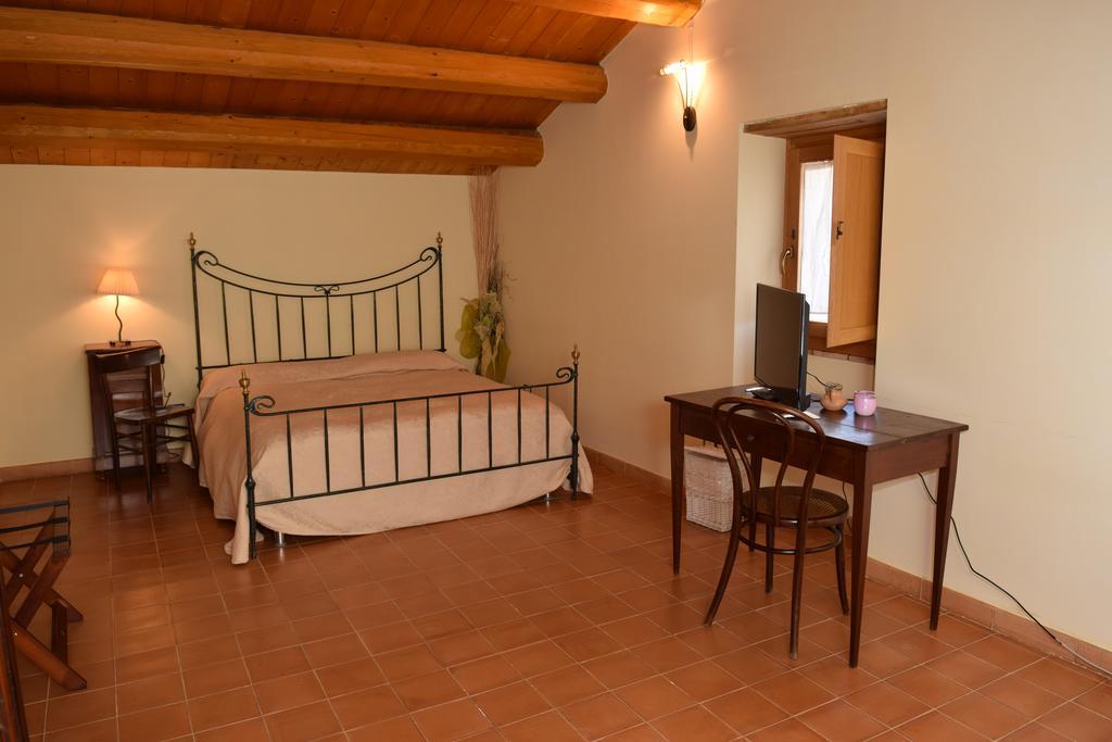 Albergo Diffuso La Piana Dei Mulini Colle d'Anchise Bagian luar foto
